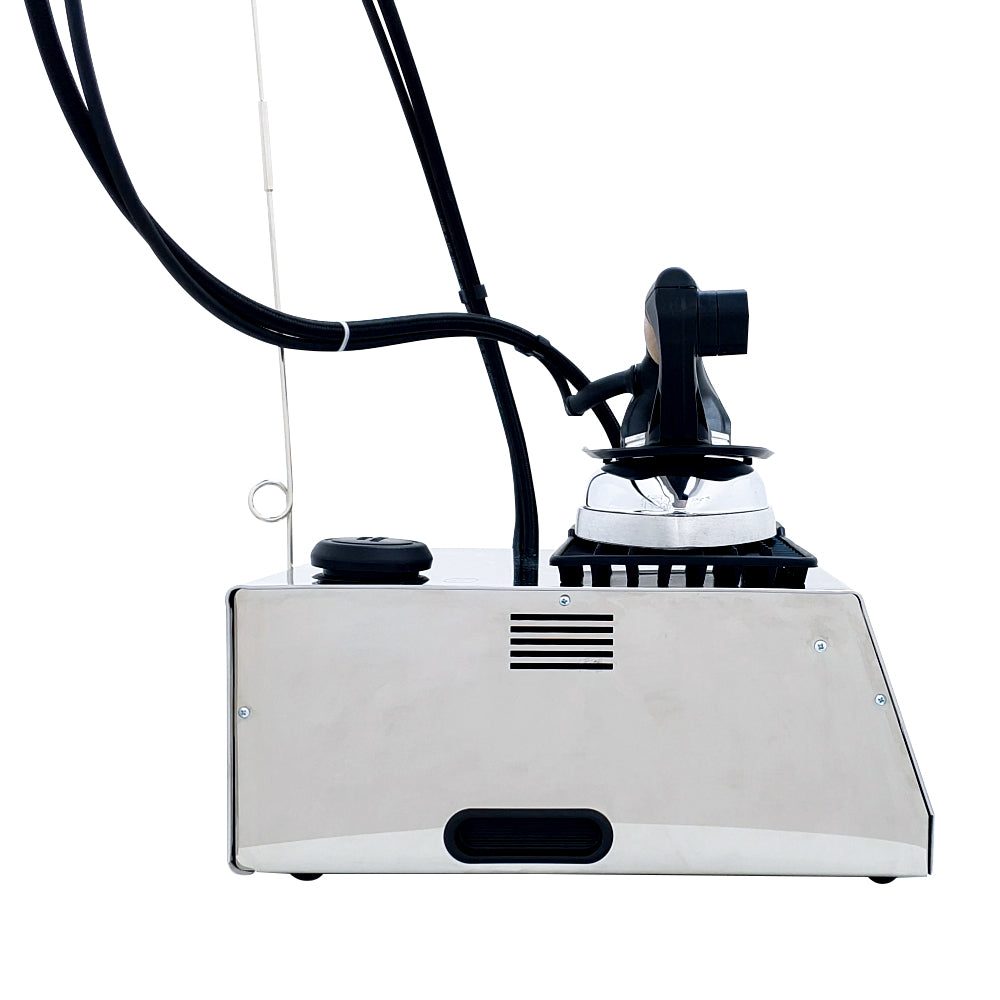 Sistema stirante professionale GVK10 RA con Caldaia in Acciaio inox AISI 304 Ricarica automatica e Resistenza esterna anticalcare Classe energetica A++ Made in Italy Garanzia 5 anni