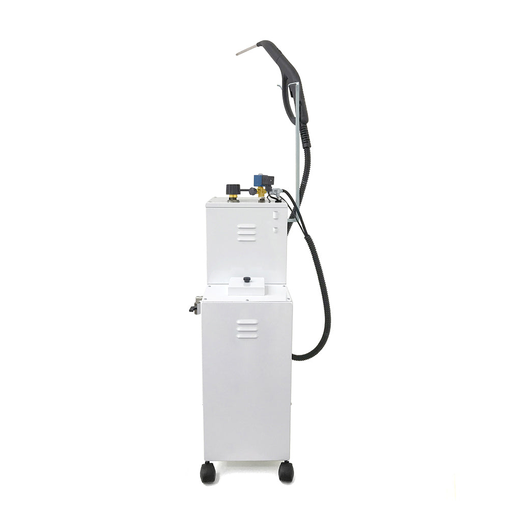 EOLO Generatore di Vapore AV05B CLEAN INOX Professionale Lavasuperfici Disinfesta Lavavetri Pavimenti Potente Kit Accessori Pulizia Igienizzazione Set Divani Tessuti Pulitore Anticalcare Made in Italy Garanzia 5 Anni Efficienza A++