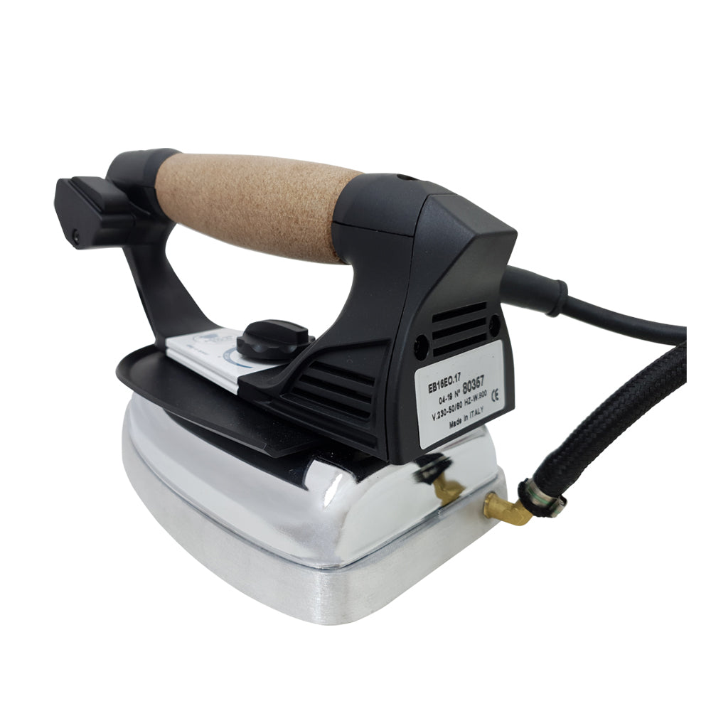 Sistema stirante professionale GVK11 con Caldaia in Acciaio inox AISI 304 e Resistenza esterna anticalcare (4,5 L) Classe energetica A++ Made in Italy Garanzia 5 anni