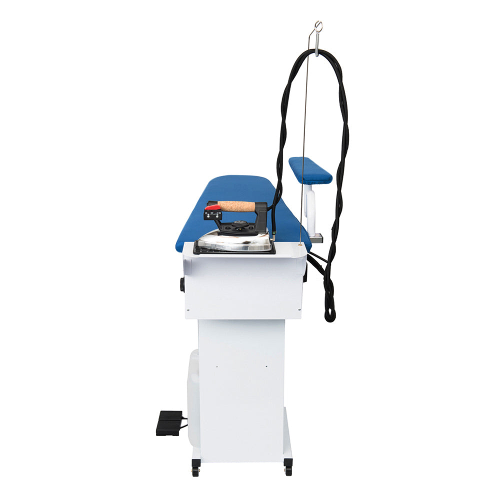 Tavolo da stiro professionale modello TS03 con caldaia e Ferro da stiro Motore aspirante Piano riscaldato con termostato Classe Energetica A++ Made in Italy Garanzia 5 anni