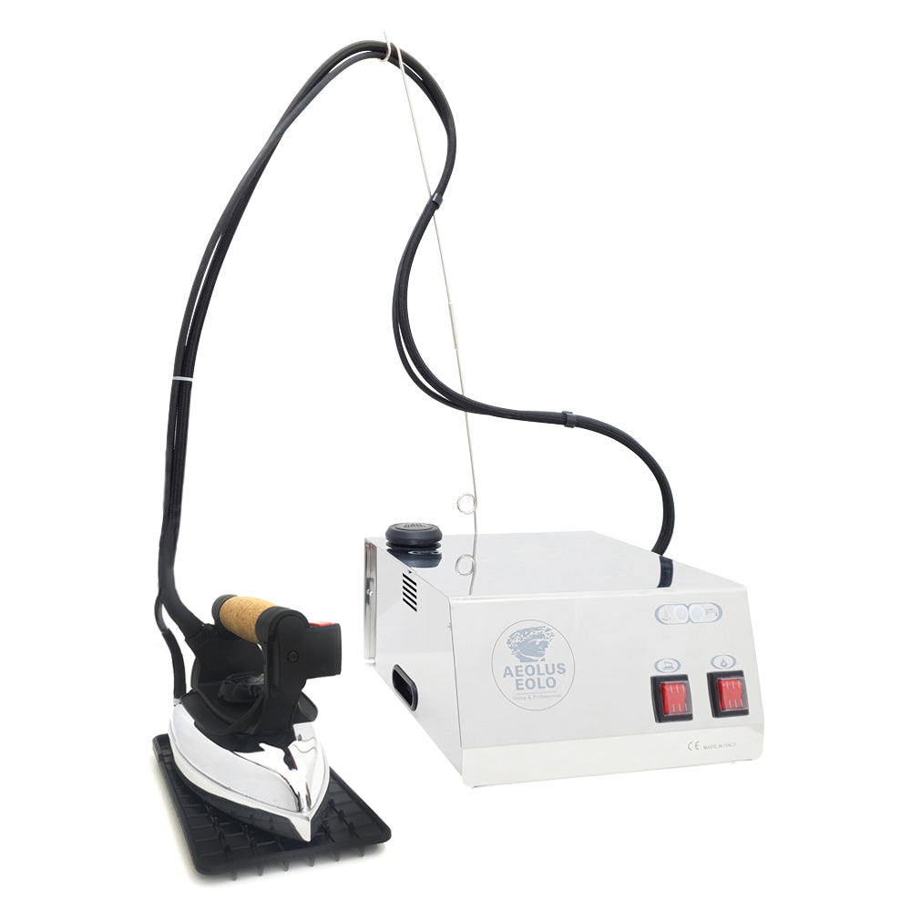 Sistema stirante professionale GVK16 RA con Caldaia in Acciaio inox AISI 304 Ricarica automatica e Resistenza esterna anticalcare Classe energetica A++ Made in Italy Garanzia 5 anni