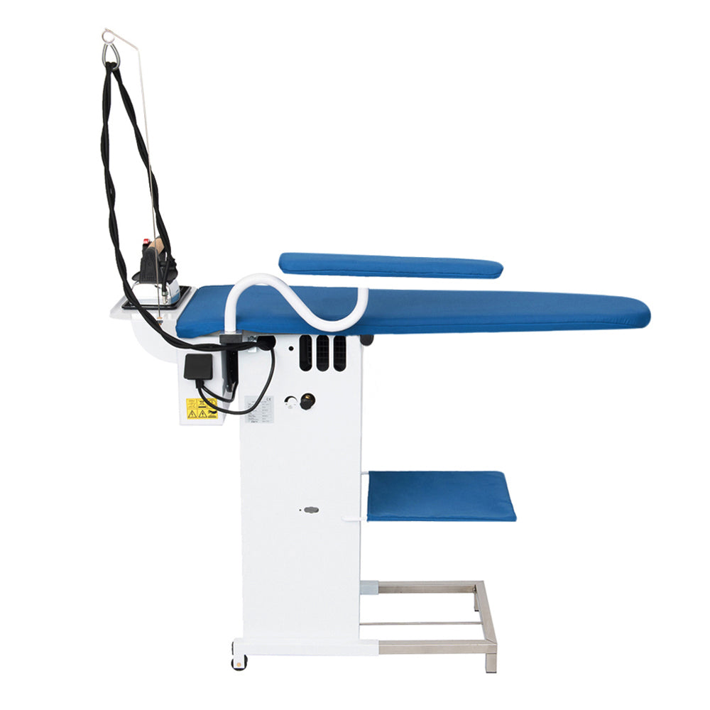 Tavolo da stiro professionale modello TS03 con caldaia e Ferro da stiro Motore aspirante Piano riscaldato con termostato Classe Energetica A++ Made in Italy Garanzia 5 anni