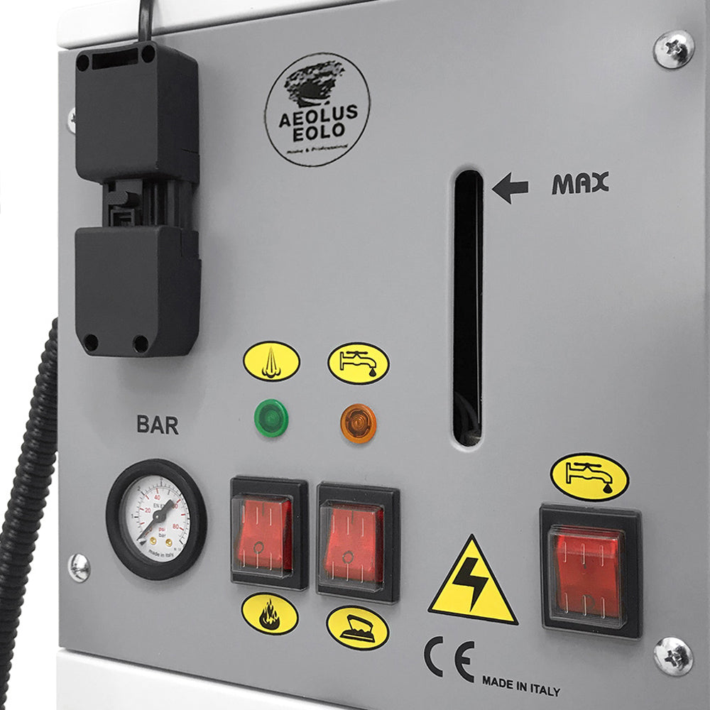 EOLO Pulitore GVK5P TOPRA Vapore Multiuso Professionale Pulizia Igienizzazione Sanificazione Pavimenti Tappezzeria Sistema di Pulizia Vaporetto Disinfettare Materassi Kit Pulizia Interni Auto Anticalcare Made in Italy Garanzia 5 Anni Efficienza A++