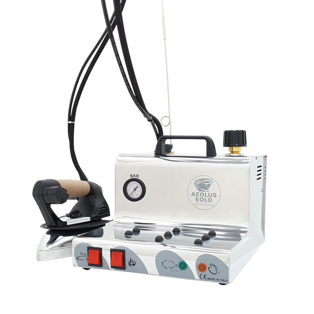Sistema stirante professionale GVK14 con Caldaia in Acciaio inox AISI 304 e Resistenza esterna anticalcare (2,2 L) Classe energetica A++ Made in Italy Garanzia 5 anni