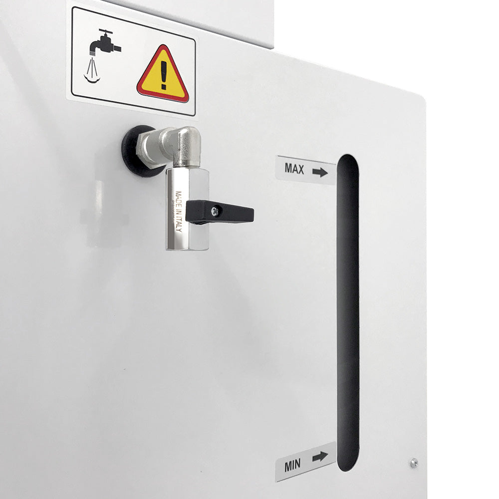 EOLO Generatore di Vapore AV05B CLEAN INOX Professionale Lavasuperfici Disinfesta Lavavetri Pavimenti Potente Kit Accessori Pulizia Igienizzazione Set Divani Tessuti Pulitore Anticalcare Made in Italy Garanzia 5 Anni Efficienza A++