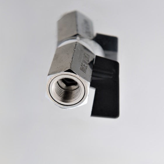 EOLO Pulitrice GV03P Vapore Multiuso Professionale Pulizia Igienizzazione Sanificazione Pavimenti Tappezzeria Sistema di Pulizia Vaporetto per Disinfettare Materassi Kit Pulizia Interni Auto Anticalcare Made in Italy Garanzia 5 Anni Efficienza A++