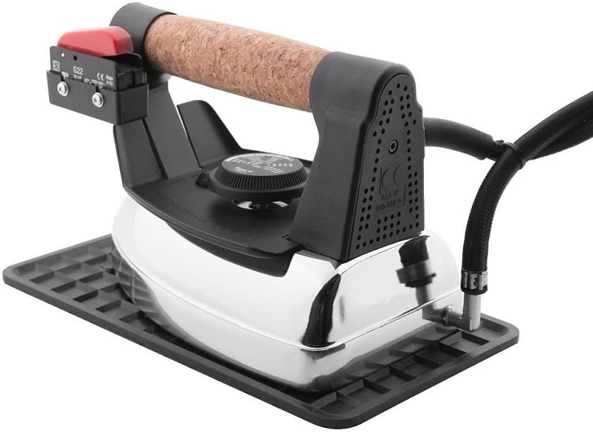 EOLO Sistema Stirante GV05 INOX Ferro da Stiro e Spazzola Professionale Vapore Secco Stiro Verticale Caldaia in Rame Rapida Produzione Vapore Efficienza A++ Resistenza Anticalcare Acciaio Inox Stiratrice Verticale Made in Italy Garanzia 5 Anni