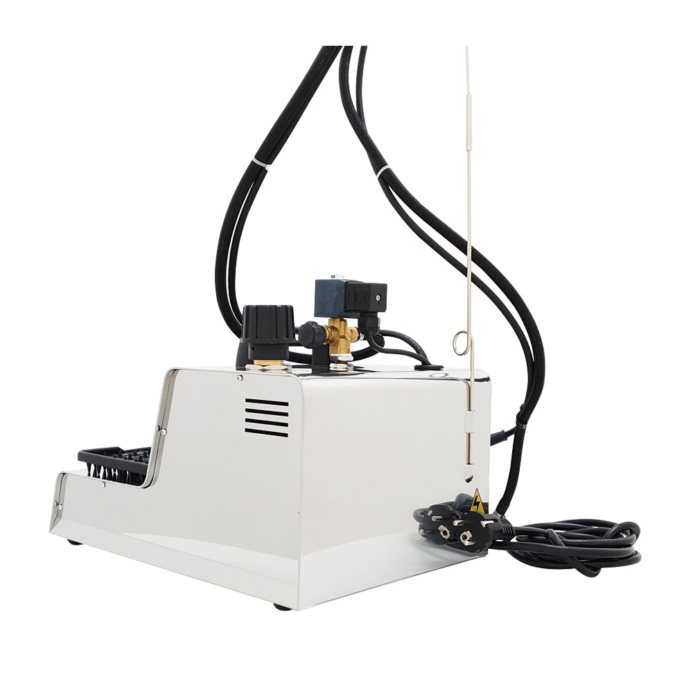 GVK3 Centrale vapeur professionnelle avec chaudière en acier inox AISI 304 et résistance anticalcaire externe (2,8 L)