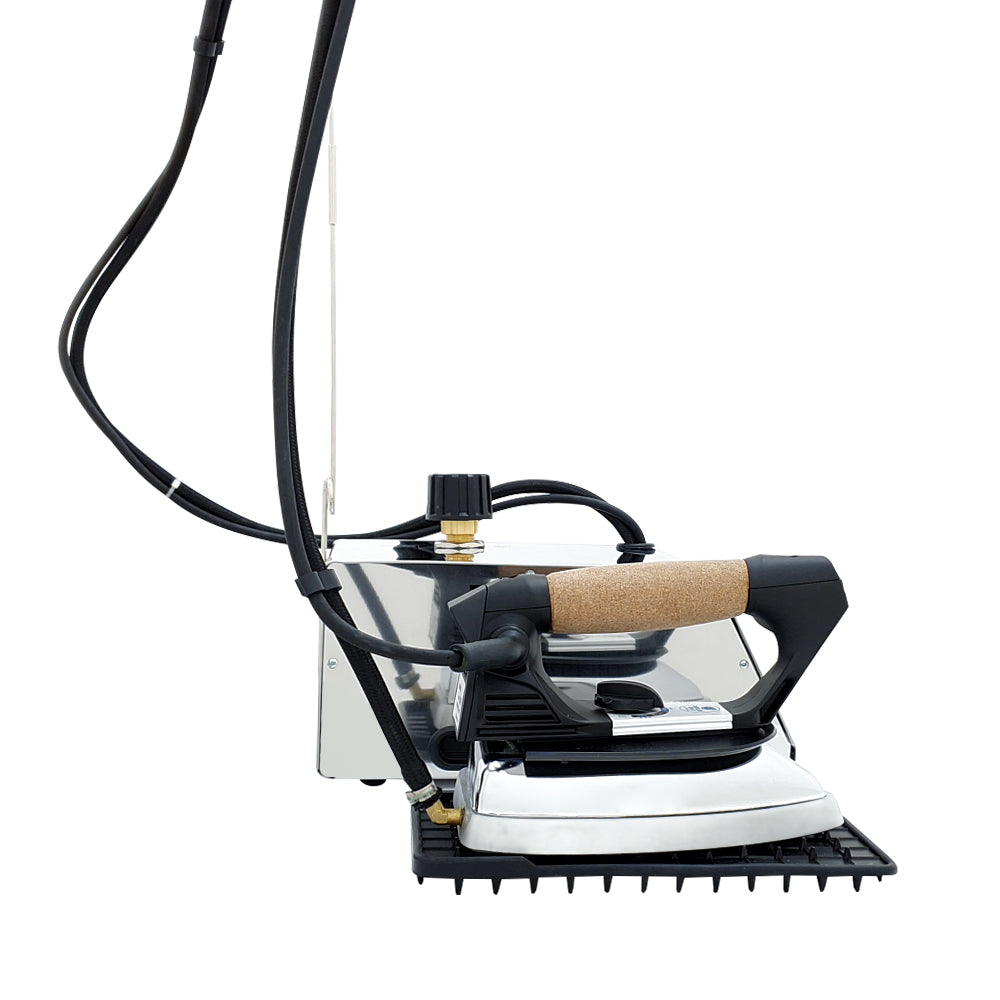 Sistema stirante professionale GVK1 con Caldaia in acciaio inox AISI 304 e Resistenza esterna anticalcare (1 L) Classe Energetica A++ Made in Italy Garanzia 5 anni