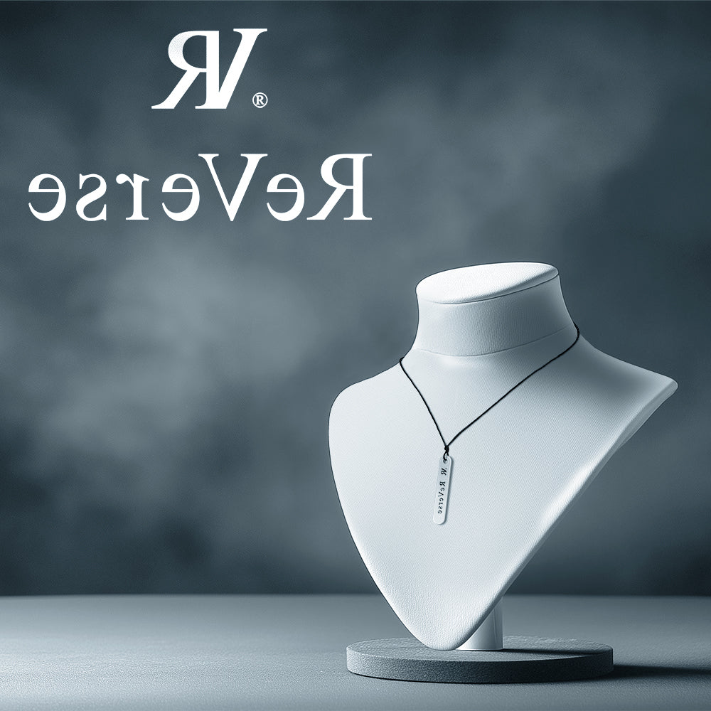 RV REVERSE Collana Esclusiva con Ciondolo "Fearless" Exclusive Necklace with Pendant Art. 034