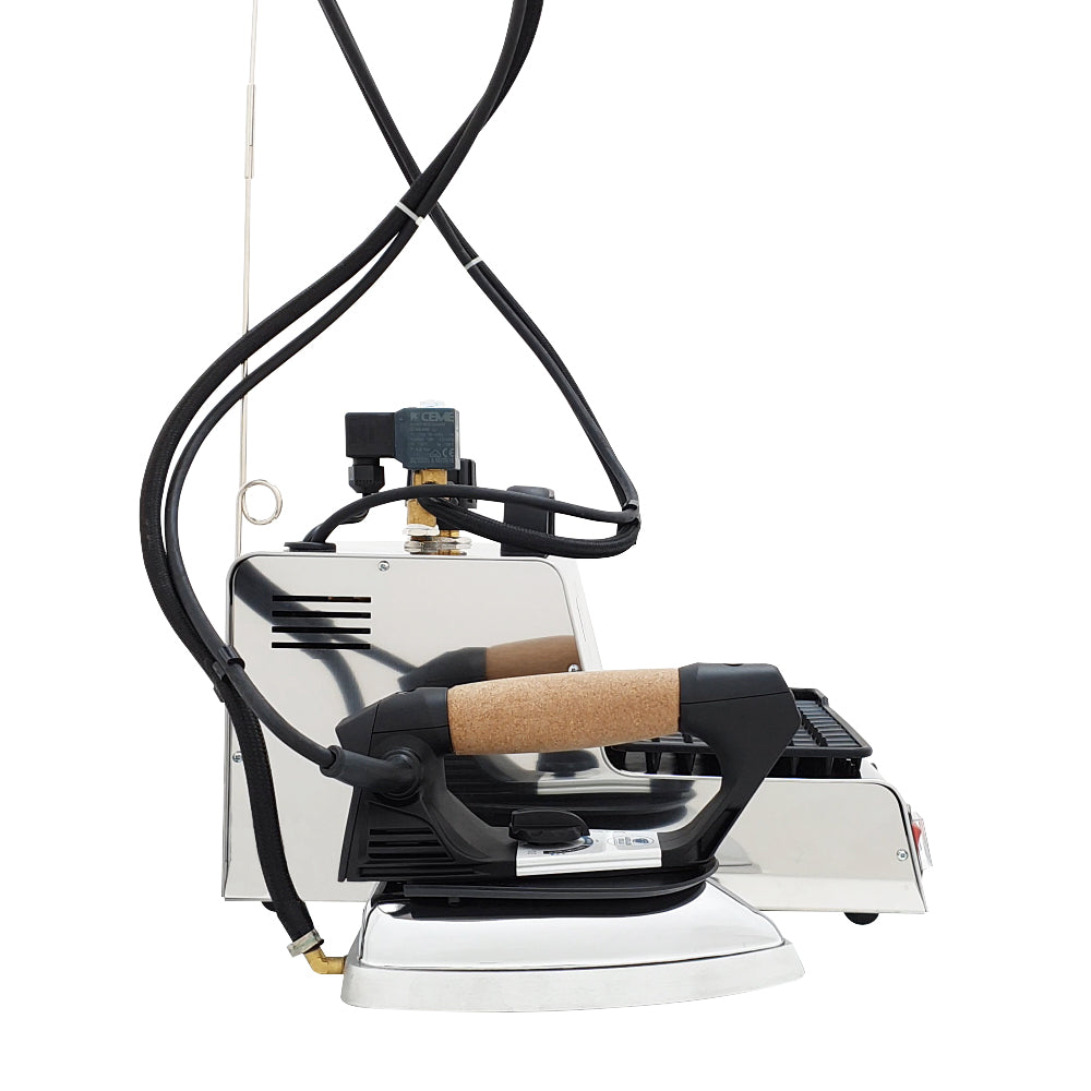 Sistema stirante professionale GVK9 con Caldaia in Acciaio inox AISI 304 e Resistenza esterna anticalcare (2,8 L) Efficienza Energetica A++ Made in Italy Garanzia 5 anni
