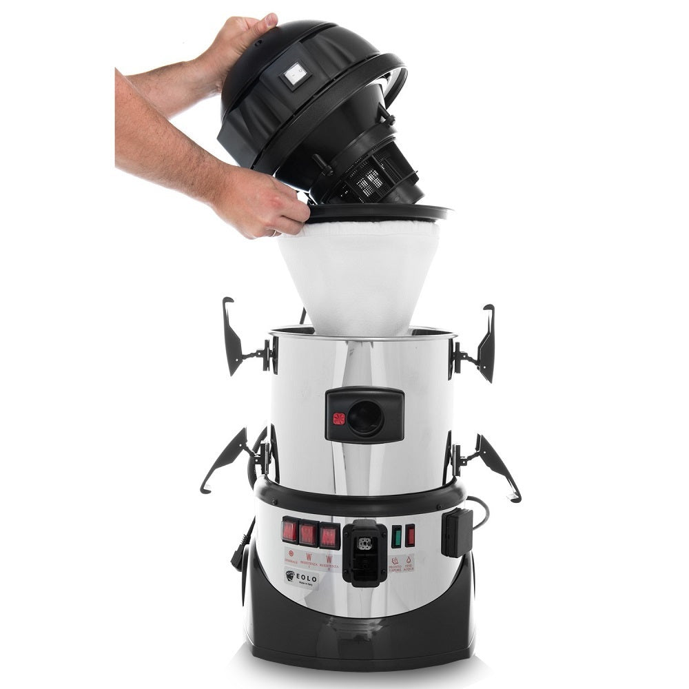 Aspirateur professionnel avec générateur de vapeur LP05 RA